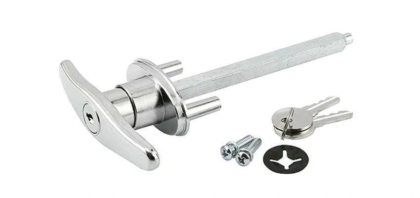 Old Style Garage Door Locks Replacements in Mecca, California
