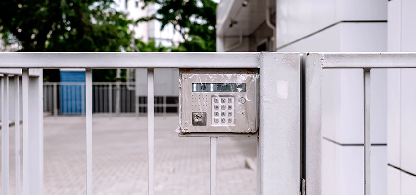 Gate Locks For Metal Gates in Mecca, California