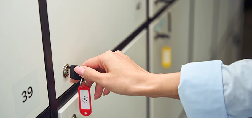 Upgrading File Cabinet Locks in Mecca, California