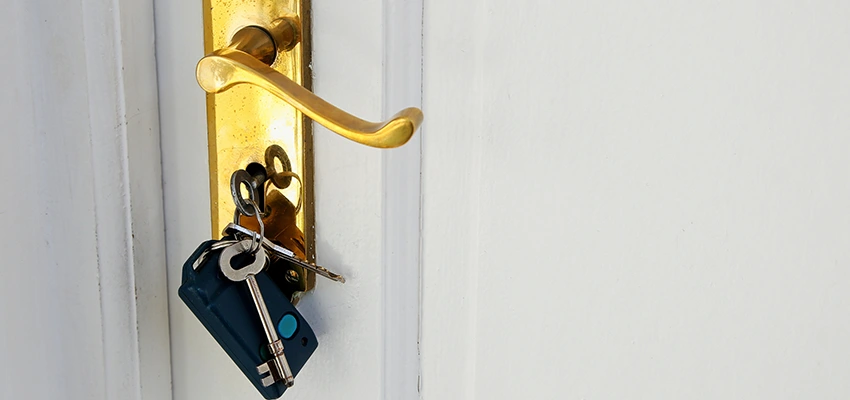 Broken Door Key Extraction in Mecca, CA